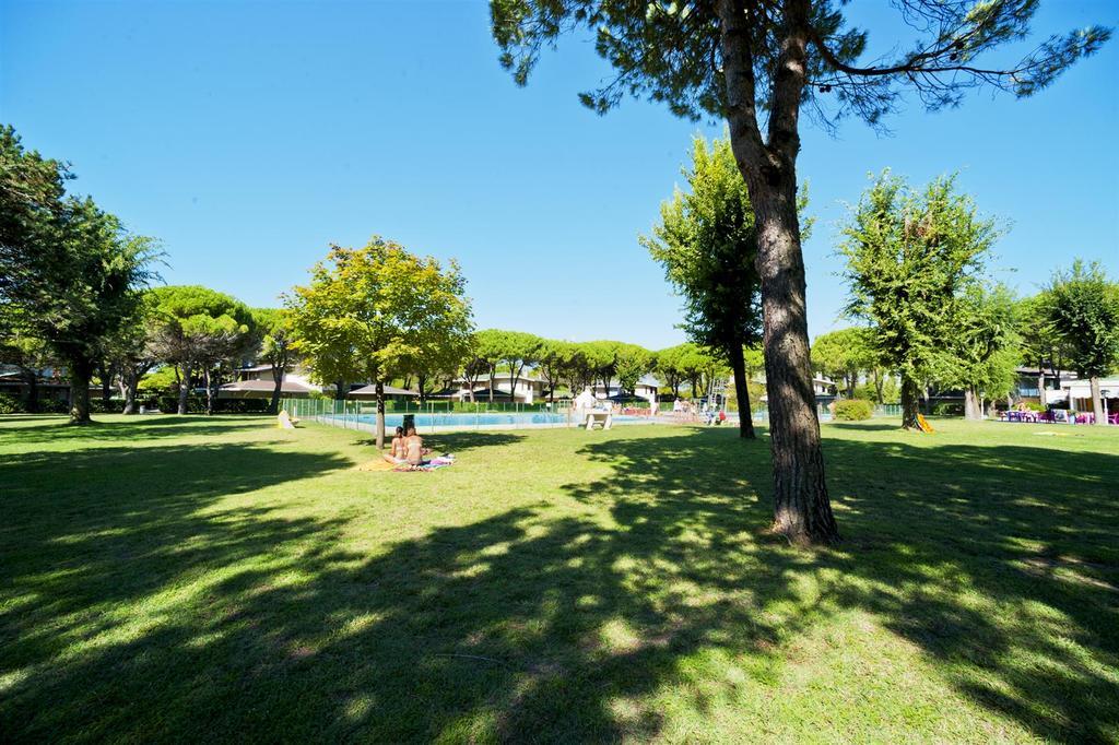 Olimpia Villa Bibione Exteriör bild